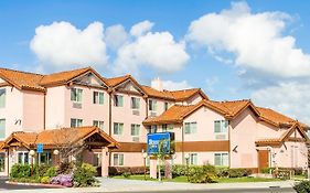 Rodeway Inn & Suites Hayward - Oakland South